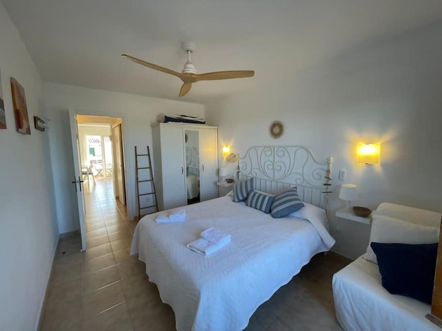 Algaiarens Apto Con Piscina Y Junto A La Playa Cala'N Blanes (Menorca) Exterior foto