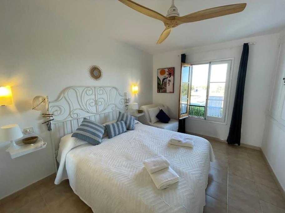 Algaiarens Apto Con Piscina Y Junto A La Playa Cala'N Blanes (Menorca) Exterior foto